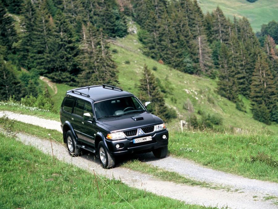  Mitsubishi Pajero Sport 2005 года  (фото 5 из 18)